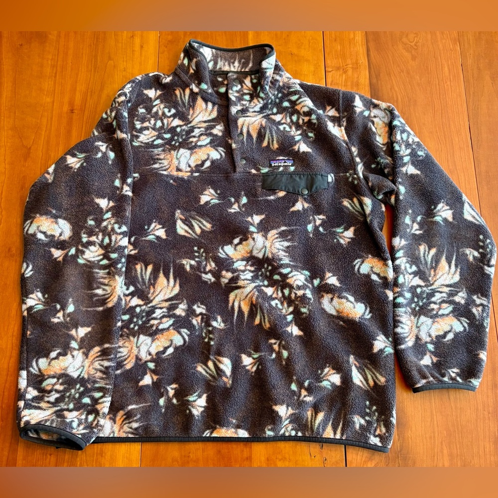 PATAGONIA LIGHTWEIGHT SYNCHILLA Snap FLEECE PULLOVER XL SWIRL FLORAL PITCH BLUE
